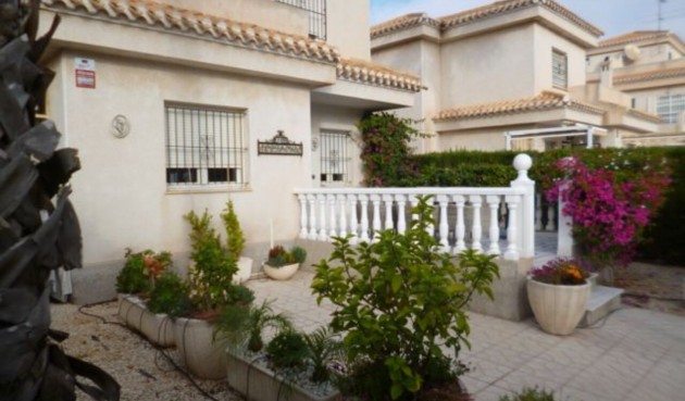 Reventa - Villa -
Playa Flamenca - Costa Blanca
