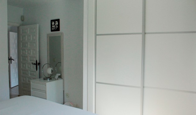 Återförsäljning - Villa -
Orihuela Costa - Costa Blanca