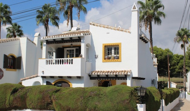 Återförsäljning - Villa -
Orihuela Costa - Costa Blanca