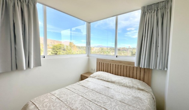 Återförsäljning - Apartment -
Finestrat