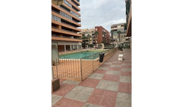 Brukt - Apartment -
Torrevieja - El Acequión - Los Náufragos