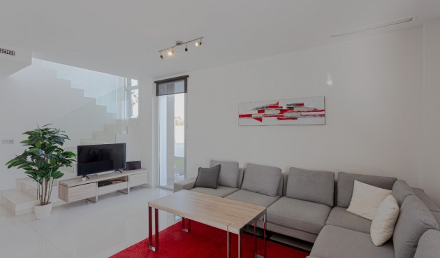 Brukt - Villa -
Orihuela Costa - Costa Blanca