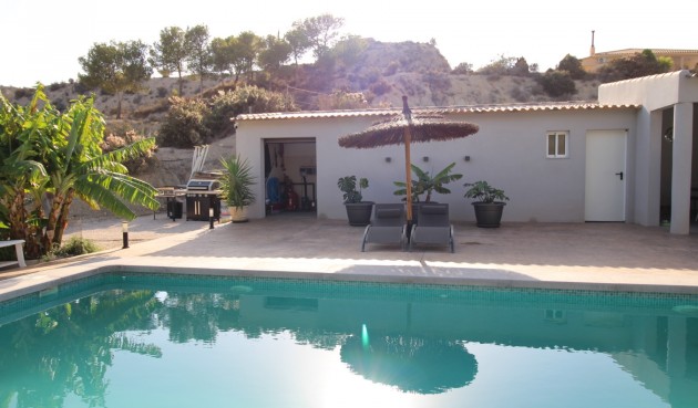 Brukt - Villa -
Fortuna - Inland