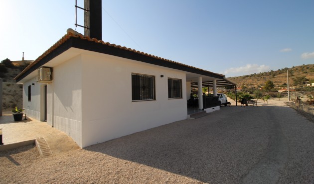 Brukt - Villa -
Fortuna - Inland