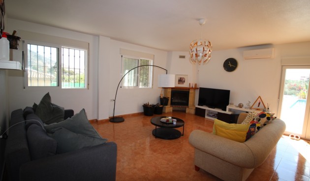 Brukt - Villa -
Fortuna - Inland