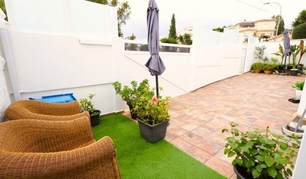 Reventa - Villa -
San Miguel de Salinas - Inland