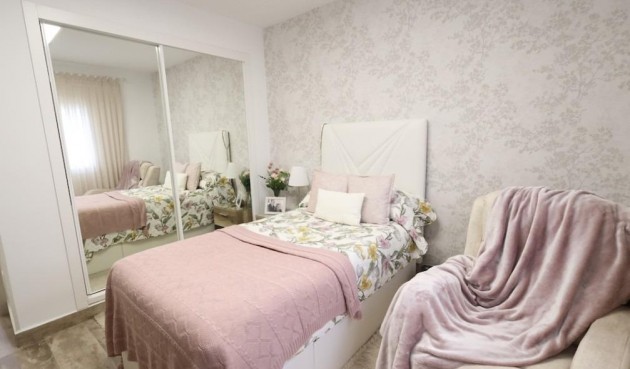 Reventa - Villa -
San Miguel de Salinas - Inland