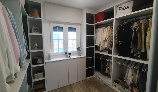 Reventa - Villa -
San Miguel de Salinas - Inland