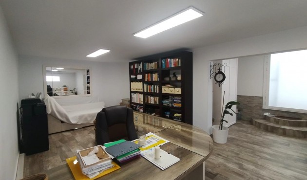 Reventa - Villa -
San Miguel de Salinas - Inland