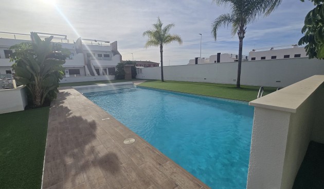 Resale - Penthouse -
Pilar de la Horadada - Costa Blanca