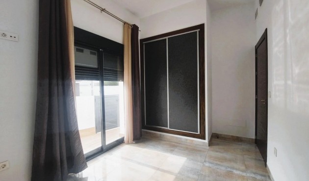 Brukt - Villa -
Pilar de la Horadada - Costa Blanca