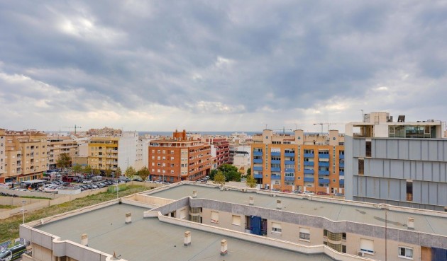 Reventa - Apartment -
Torrevieja - Centro