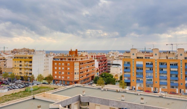 Reventa - Apartment -
Torrevieja - Centro