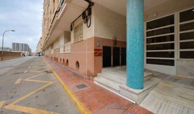 Reventa - Apartment -
Torrevieja - Centro
