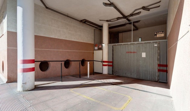 Reventa - Apartment -
Torrevieja - Centro