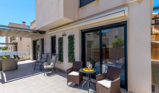 Brukt - Villa -
Torrevieja - Costa Blanca