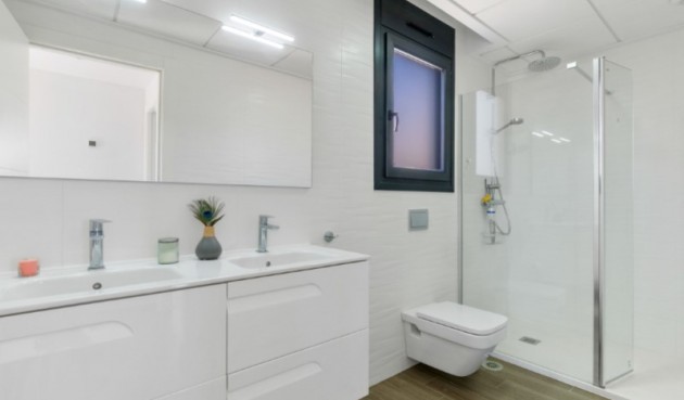 Brukt - Villa -
Torrevieja - Costa Blanca