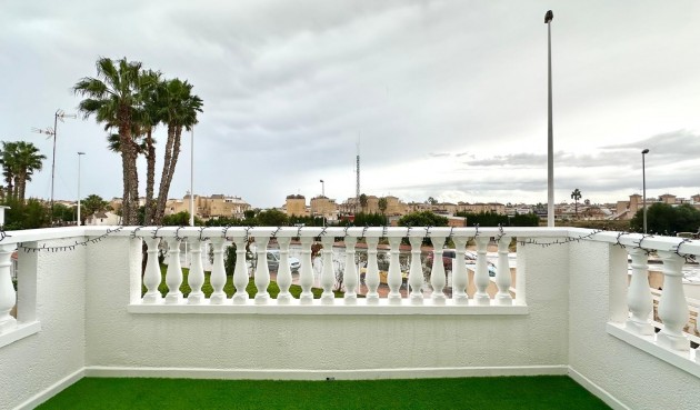 Brukt - Bungalow -
Orihuela Costa - Playa Flamenca Norte