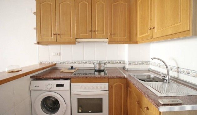 Resale - Bungalow -
Orihuela Costa - La Florida