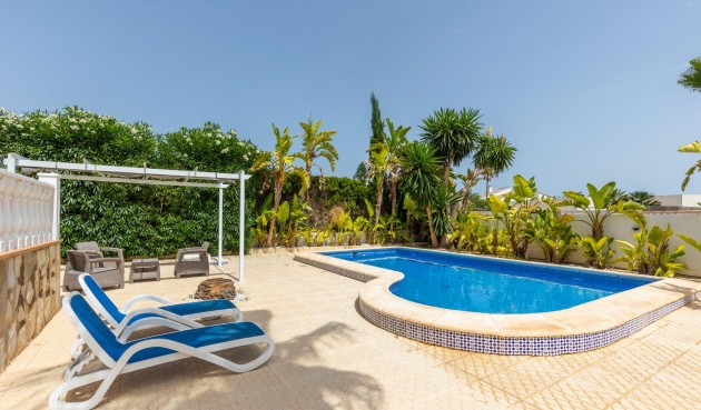 Resale - Villa -
San Fulgencio - Urb. La Marina