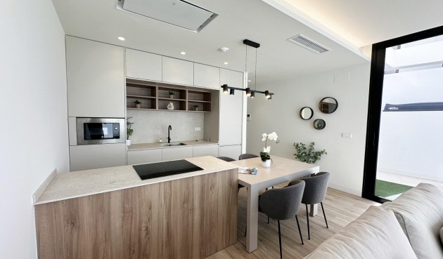 Nybygg - Villa -
Pilar de la Horadada - Torre De La Horadada