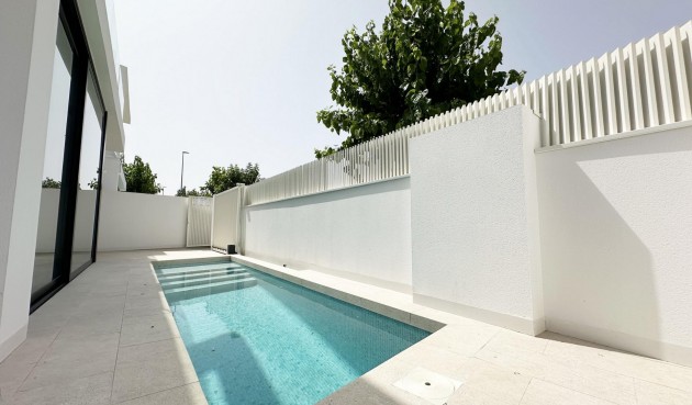 Nybygg - Villa -
Pilar de la Horadada - Torre De La Horadada