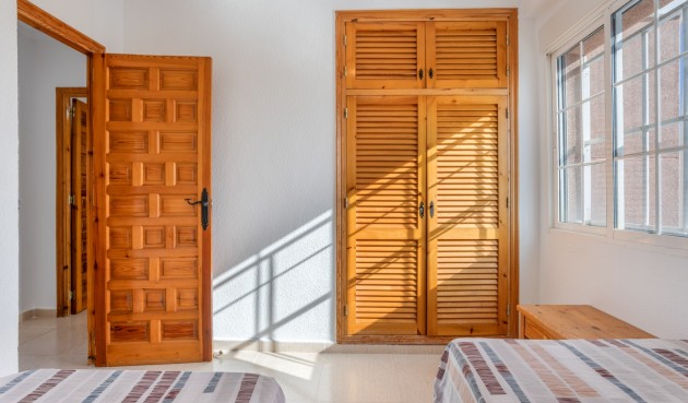 Brukt - Villa -
Torrevieja - Costa Blanca