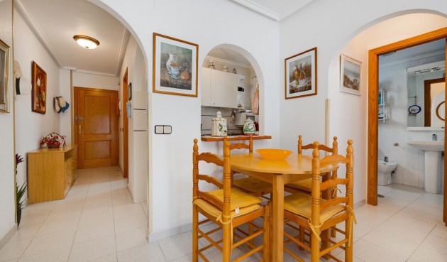 Brukt - Apartment -
Torrevieja - Acequion