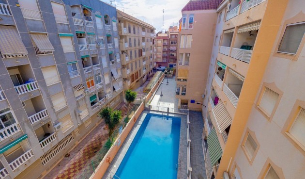 Brukt - Apartment -
Torrevieja - Acequion