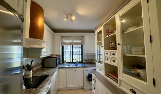 Brukt - Villa -
Orihuela Costa - Costa Blanca