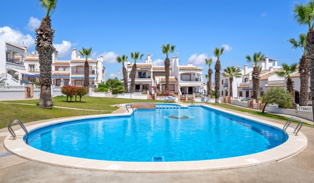 Brukt - Villa -
Orihuela Costa - Costa Blanca