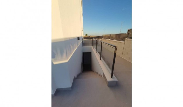 Resale - Villa -
Los Montesinos - Costa Blanca