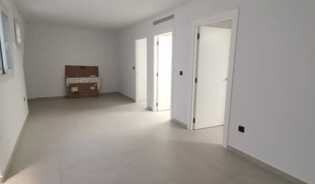 Resale - Villa -
Los Montesinos - Costa Blanca