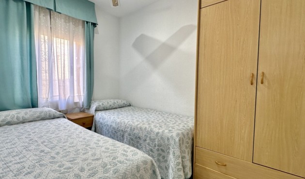 Brukt - Apartment -
Orihuela Costa - Costa Blanca