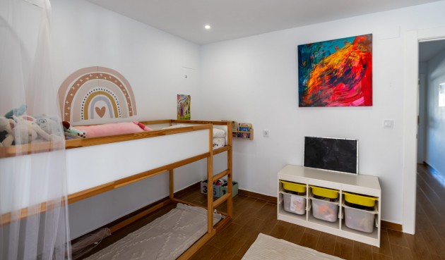 Brukt - Town House -
Torrevieja - Costa Blanca