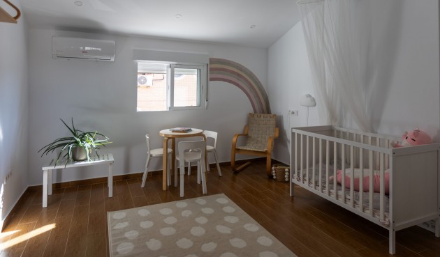 Brukt - Town House -
Torrevieja - Costa Blanca