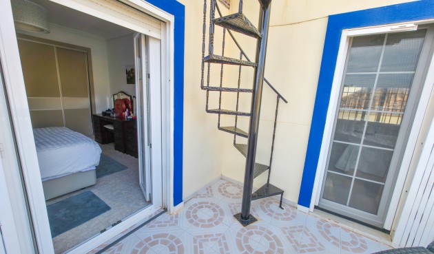 Brukt - Villa -
Villamartin - Costa Blanca