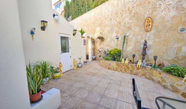 Brukt - Villa -
Villamartin - Costa Blanca