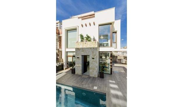 Nybyggnation - Villa -
Los Montesinos - La Herrada