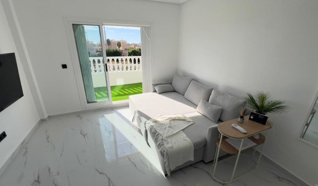 Brukt - Apartment -
Orihuela Costa - Costa Blanca