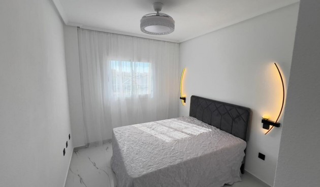 Brukt - Apartment -
Orihuela Costa - Costa Blanca