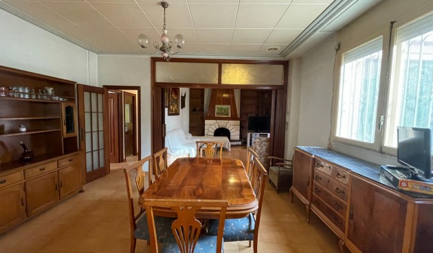 Brukt - Villa -
Elche - Costa Blanca