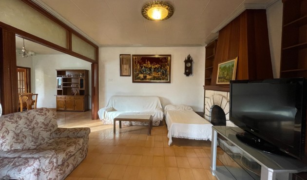 Brukt - Villa -
Elche - Costa Blanca