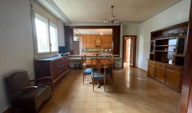 Brukt - Villa -
Elche - Costa Blanca