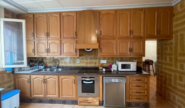 Brukt - Villa -
Elche - Costa Blanca