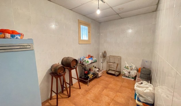 Brukt - Villa -
Elche - Costa Blanca