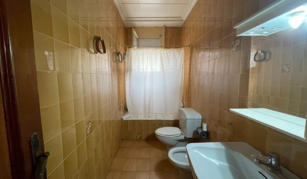 Brukt - Villa -
Elche - Costa Blanca