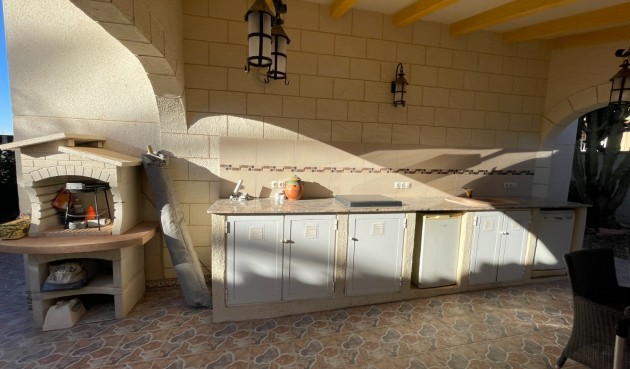 Brukt - Villa -
Benijofar - Costa Blanca