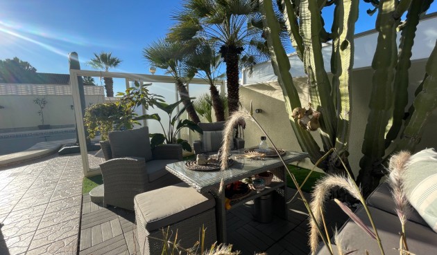 Brukt - Villa -
Benijofar - Costa Blanca