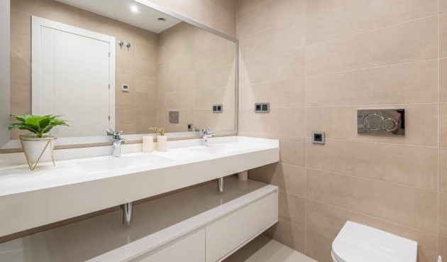 Brukt - Apartment -
Benidorm - Playa de Poniente